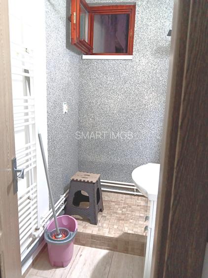 Garsoniera 30mp zona Spital Judetean mobilata utilata 37.000eur neg - 5