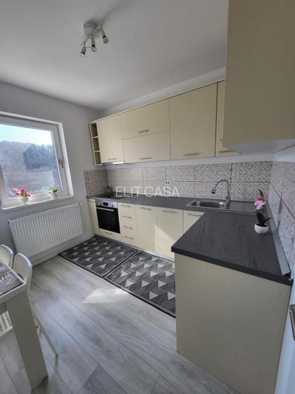 Apartament cu 1 camera, decomandat, zona Poitiers Tower - 5