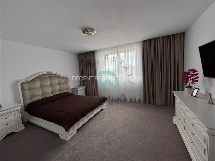 Casa spatioasa , intrare Izvor, Brasov - 17