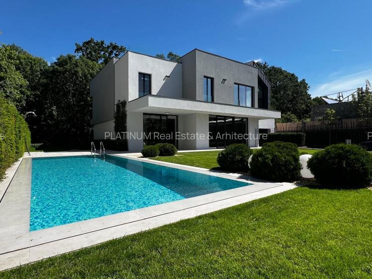 Exquisite Premium Villa for Sale: Unparalleled Elegance towards Baneasa Forest - 4