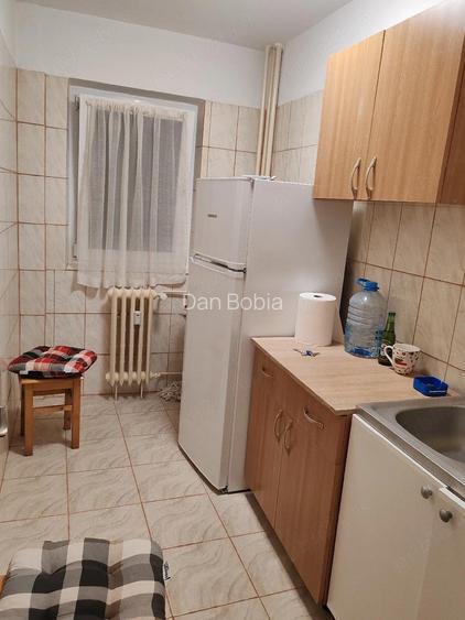 Garsoniera curata victoriei - Basarab DB1991 - 5