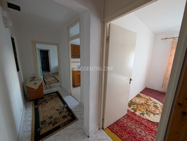 Bucovinei-Lizuca- 3 camere- bloc din 1982 - 3