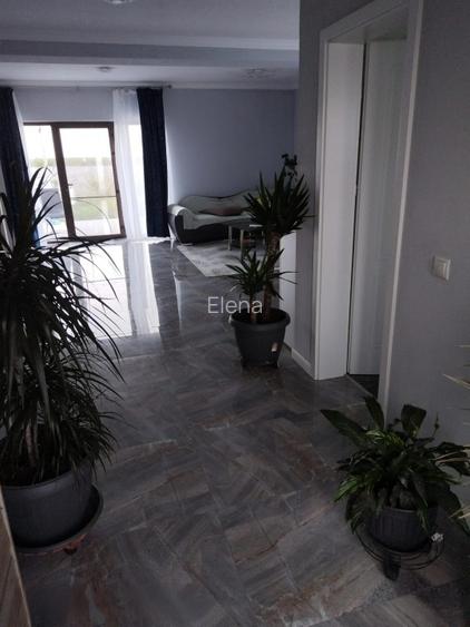  Casă spațioasă de vânzare în Macea, județul Arad – ideală pentru familie - 4