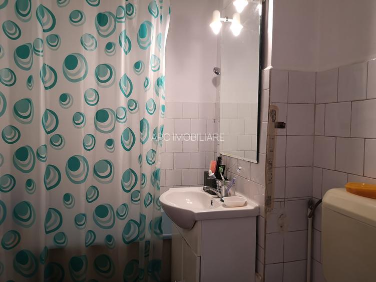 Apartament structura mare, întrare Racadau - 7