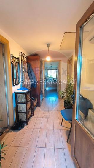 Casă + teren 3.495 mp- Bariera Traian - Pentru dezvoltare rezidențială - 8