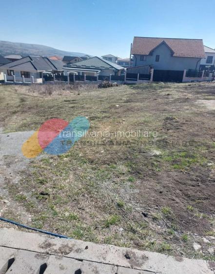 Teren intravilan 500mp - 3