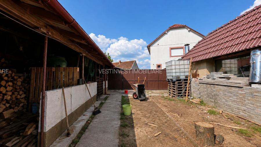 CASA RENOVATA DE VANZARE, SALONTA - 15