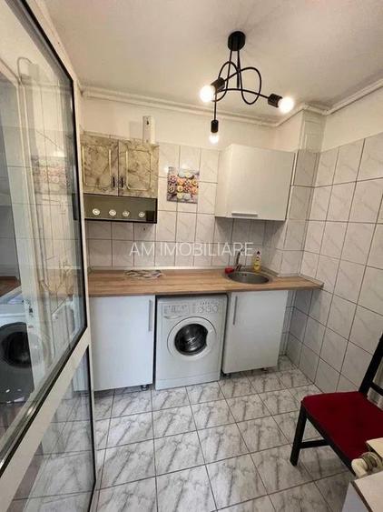 GARSONIERA CRANGASI, BUCATARIE INCHISA, MOBILAT/UTILAT MODERN - 7