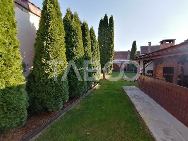 Casa individuala 6 camere de vanzare 250 mpu 361 mp teren zona Lupeni - 5