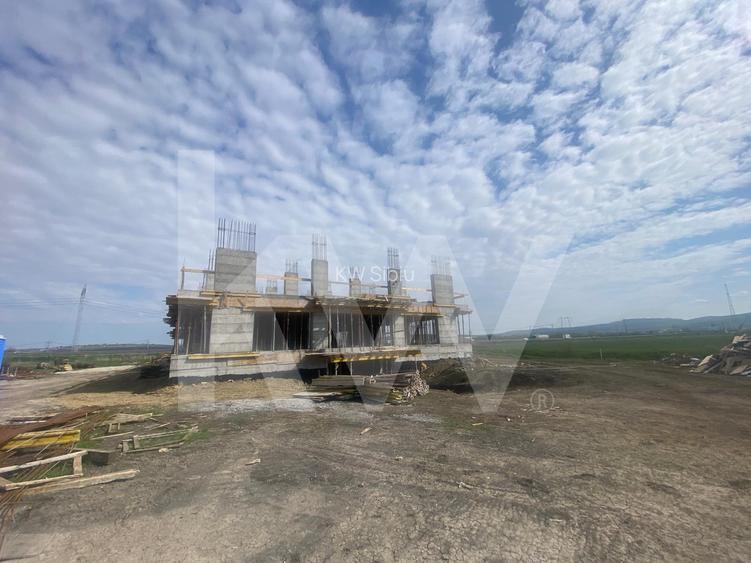 Apartament 79.600 € 2 camere 51mp utili buc separata etaj 1 Sibiu - 12