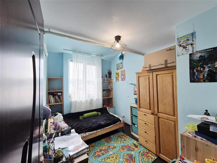 Apartament de vanzare cu 3 camere in Alexandru cel Bun - 5