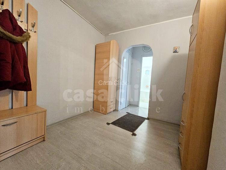 Apartament cu 2 camere, central, pentru locuință sau investiție – Piața Centrală - 3