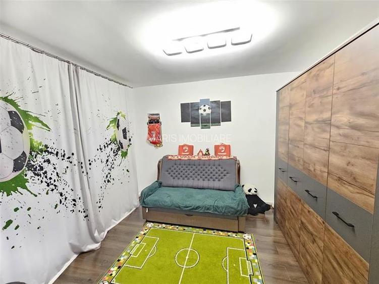 Tudor-apartament 3 camere amenajat mobilat si utilat + garaj - 4