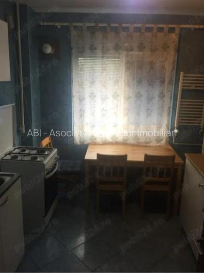 Ap. 2 cam. 1 min. metrou Piata Muncii - 3