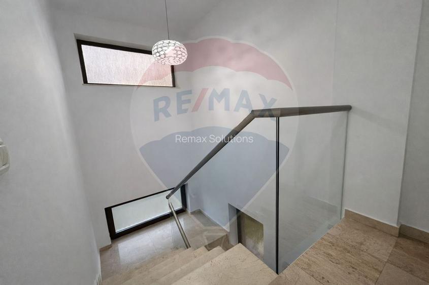 Casă / Vilă cu 6 camere de închiriat - 7