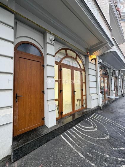 Spațiu Comercial || Vitrina || Stradala || Ultracentral || Victoriei - 8