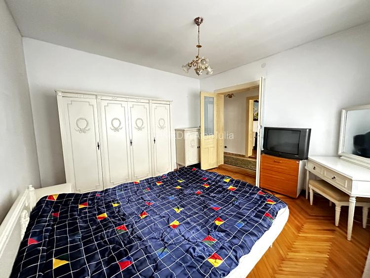 Casa 4 Camere pe Parter 441 mp Teren Alba Iulia Ultracentral CENTRU Turistic - 2