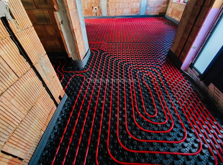 PROPRIETAR: Casa Valea Adâncă, zona 5 Drumuri, 124 mp + terasă, balcon și beci - 20