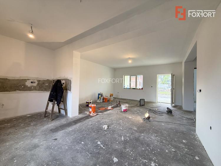 Duplex cu 3 camere de vanzare in Beregsau Mare, zona Centrala - 18