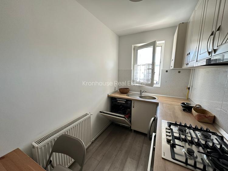 Apartament cu 3 camere, in cartierul Astra - 3