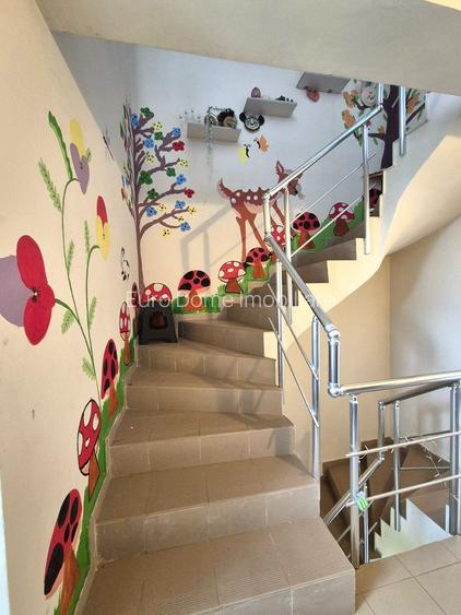 Tractoru, zonă liniștită de case, apartament spațios 3 camere cu garaj - 20