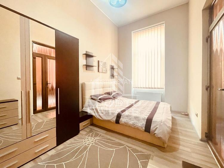 Apartament 3 camere, curte cu acces auto, ULTRACENTRAL - 16