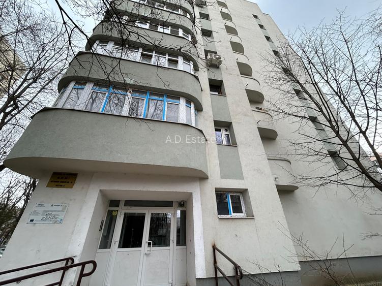 Garsoniera Titan 43 Mp Bloc 1985 Reabilitat 7 Min Metrou - 11