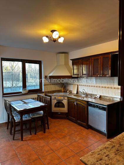 Casa noua cu etaj in Manastirea Doamnei - 2