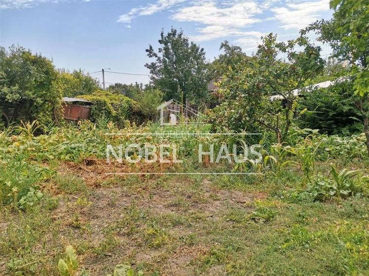 Teren 1070 mp si casa demolabila, in Barlad, zona Gara, str. Minerva - 2