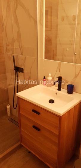 Apartament interbelic in zona Mihai Viteazul-103mp, et. 2/2 - 24