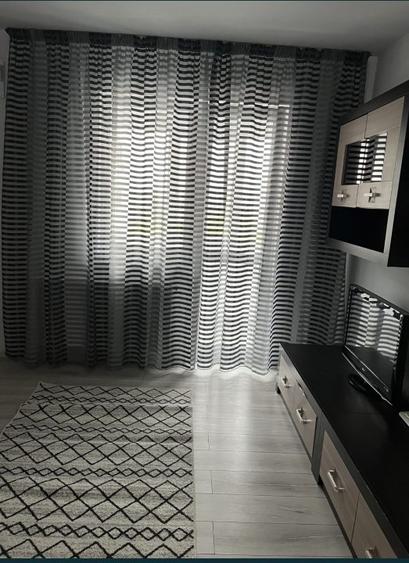 Inchiriez apartament Militari Residence LUX