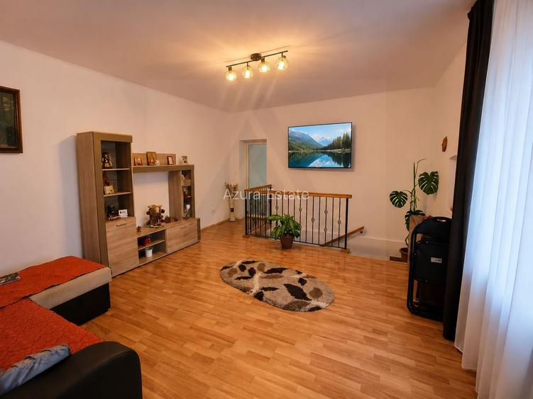 Casă cu 2 apartamente - 5 -camere -140 mp - Turnișor - 9