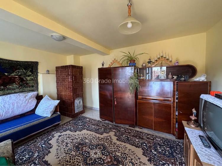 Inchiriere 2 apartamente cu 1 camera, 250 euro Buziasului - 6