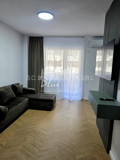 City Park Mall- apartament 2 camere, totul nou - 3