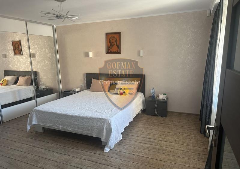 Casa 6 camere, 200 mp, Stadionul Farul, curte amenajata cu travertin + foisor - 7