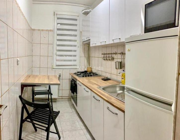 Garsoniera bloc mixt zona metrou Tudor Vladimirescu  - 3