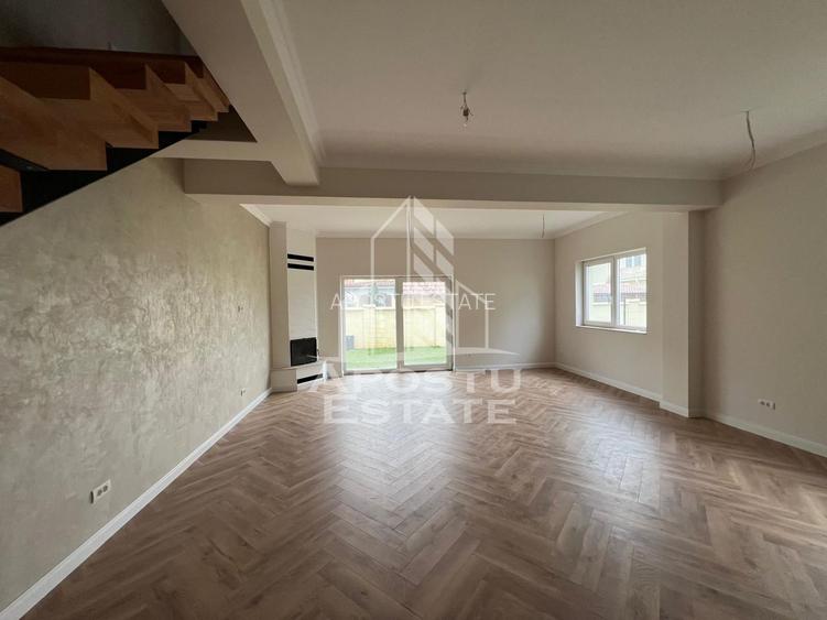 Duplex modern de vânzare în Dumbrăvița, Timis, patru camere - 2