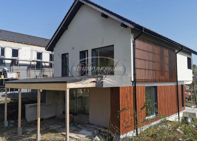 Casa moderna cu pod inalt si terasa generoasa pe Ady Endre - 6