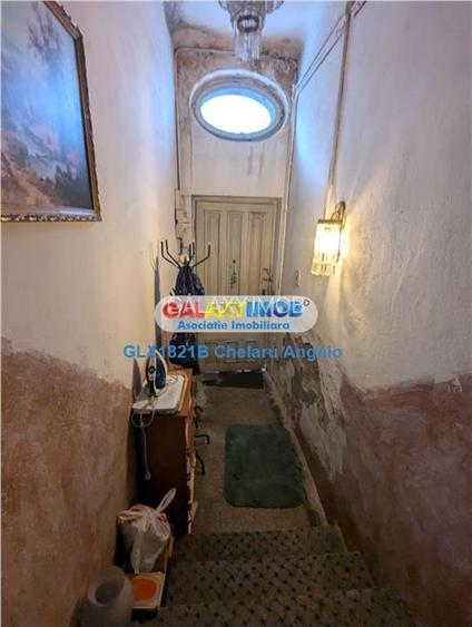 Unirii vila S+P+1 , spațiu comercial la parter,SU 206mp teren 293mp - 26