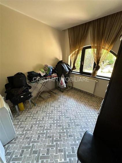 Vila MODERNA, P+1+M, constructie 2011, teren 1145 mp Cazasu - 16