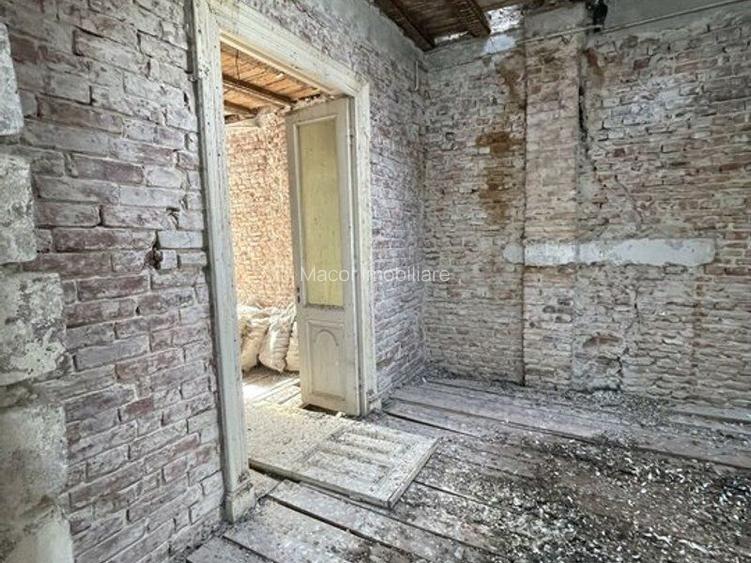 Imobil singur curte - Iulia Hasdeu 14 - de renovat. - 10