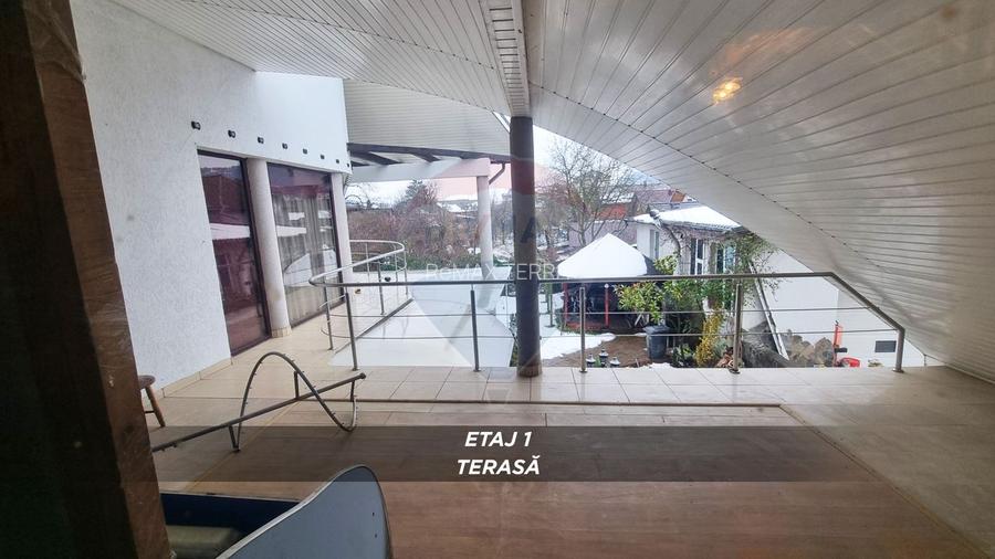 Casă / Vilă cu 10 camere de vânzare în SIGHETUL MARMATIEI zona Central - 28