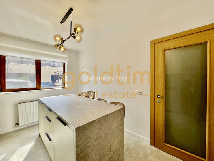 SUPERBA/SPATII DEPOZITARE/ANSAMBLU INCHIS CU PISCINA/RENOVATA - 8