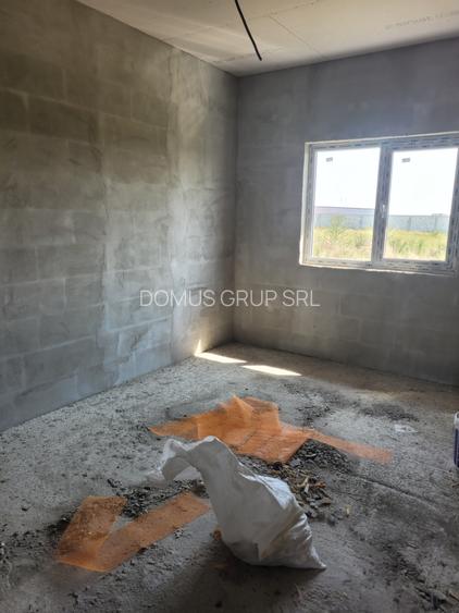 Cladire comerciala in Lumina cu 4350 mp teren - 9