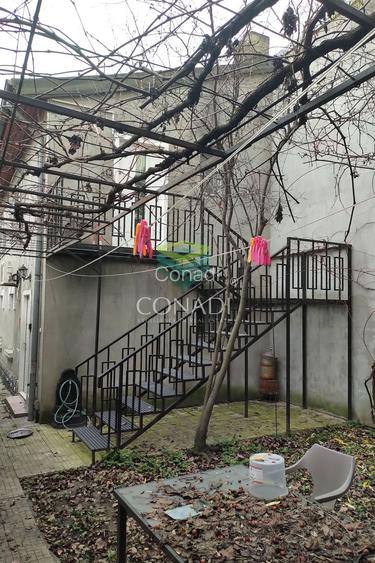 Casa la curte zona Timpuri Noi Vitan - 4