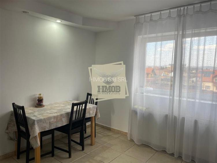 Apartament spatios cu 3 camere 2 balcoane si parcare Calea Turnisorului - 6