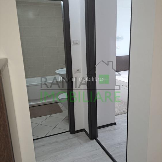 Apartament 2 camere Tractorul decomandat, renovat - 8