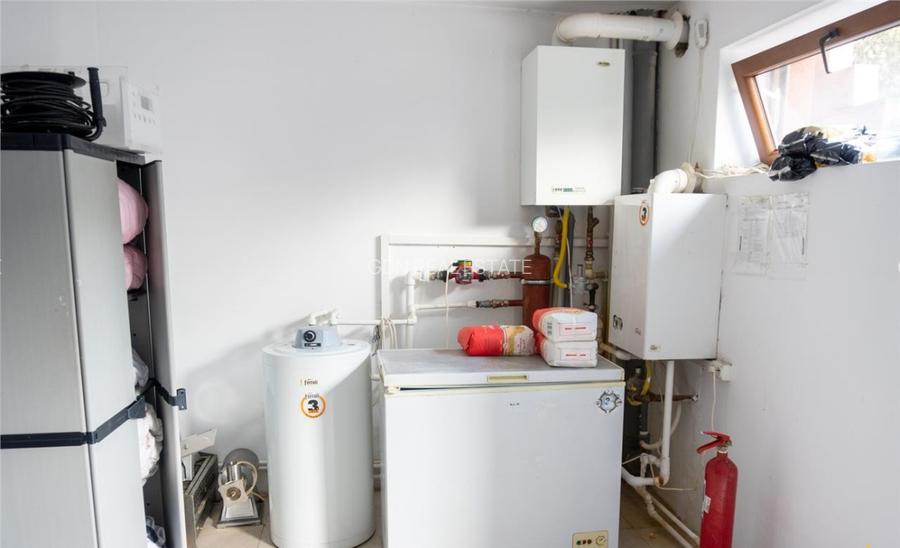 Proprietate mixta -spatiu comercial +rezidenta - 8