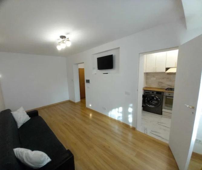 Apartament 1 camera, decomandat, zona Gara