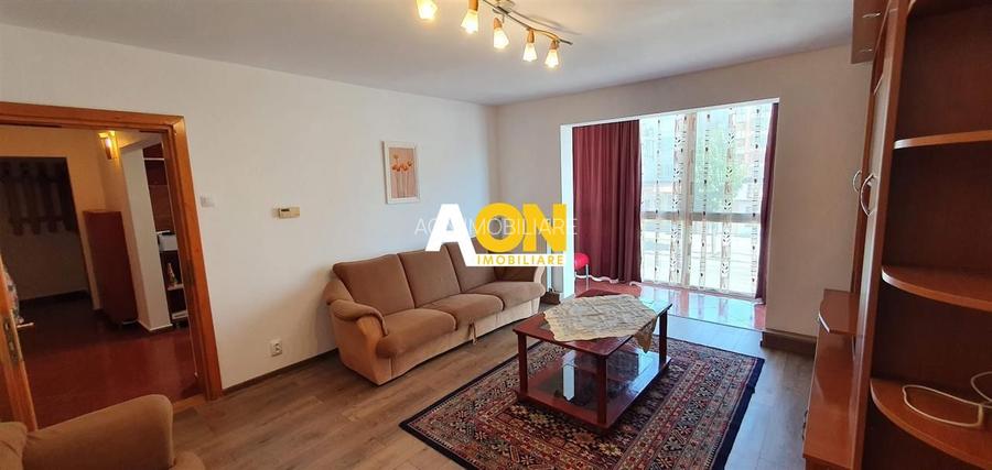 Apartament 3 camere, etaj 1, mobilat, utilat, zona Liceului Militar - 2